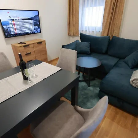 Srebrena Elena 5 Apartment *